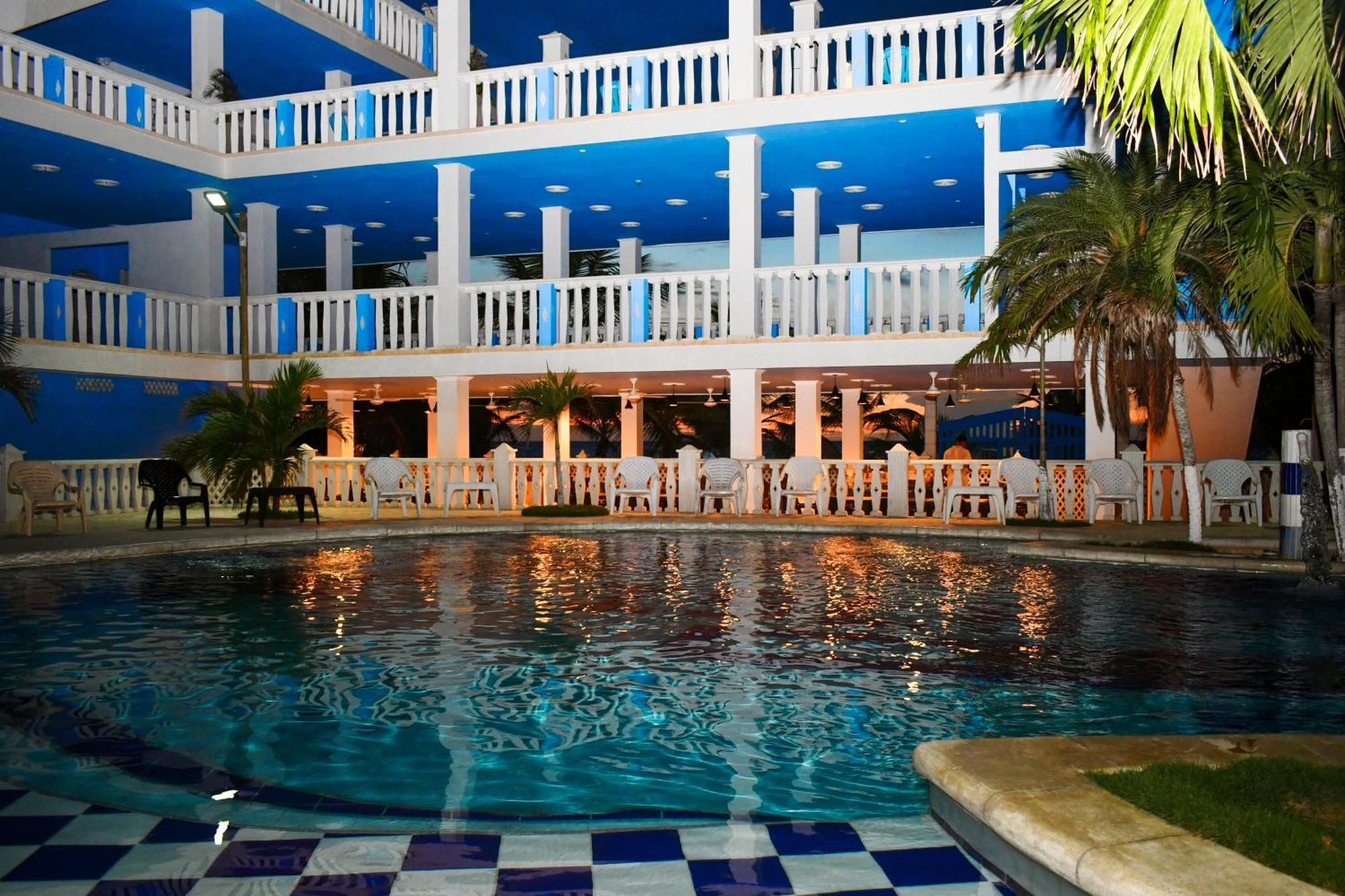 Hotel Isla Magica โกเวญาส ภายนอก รูปภาพ