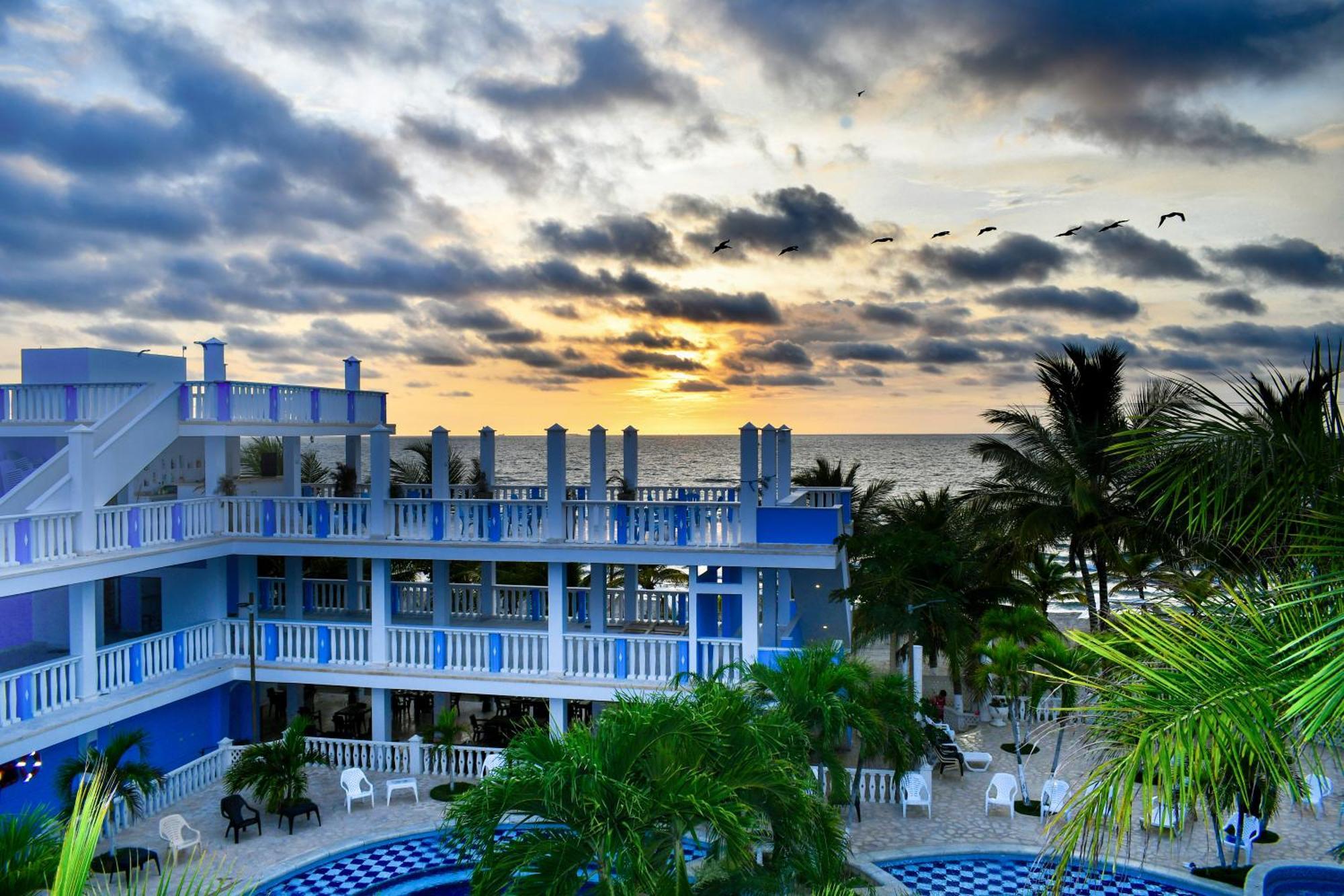 Hotel Isla Magica โกเวญาส ภายนอก รูปภาพ