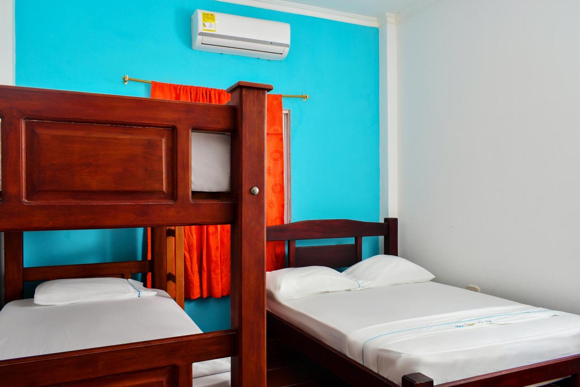 Hotel Isla Magica โกเวญาส ภายนอก รูปภาพ