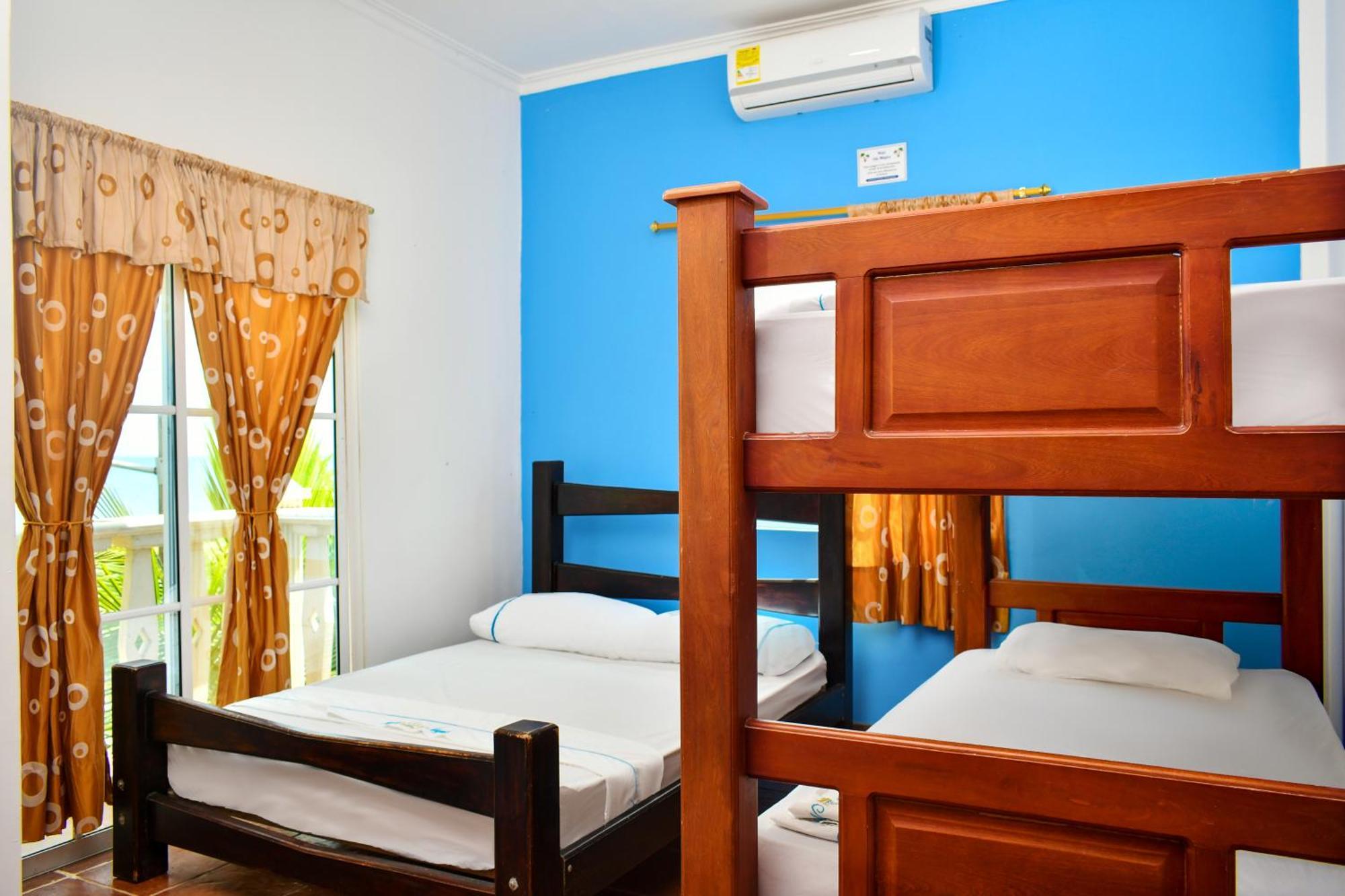 Hotel Isla Magica โกเวญาส ภายนอก รูปภาพ