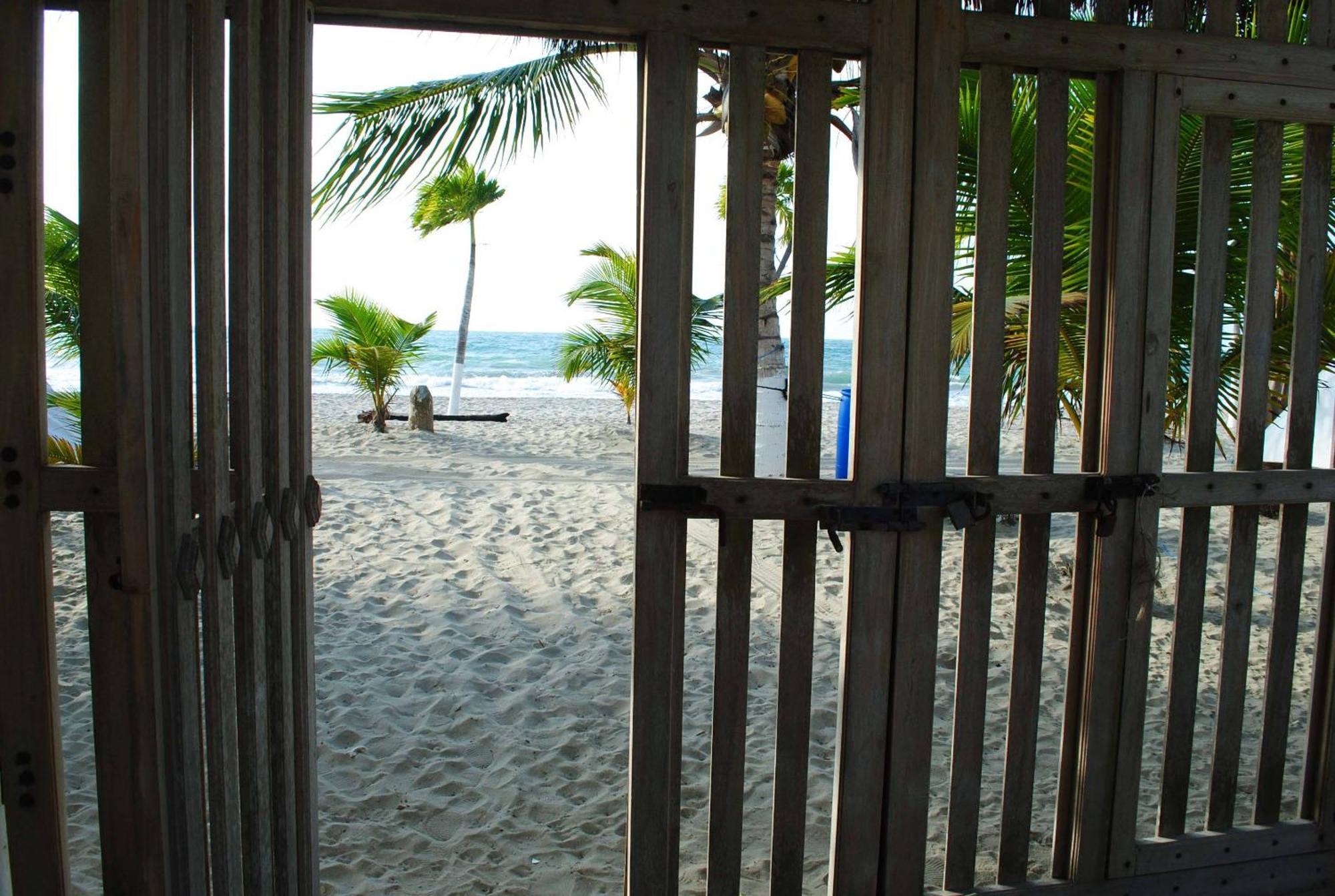 Hotel Isla Magica โกเวญาส ภายนอก รูปภาพ